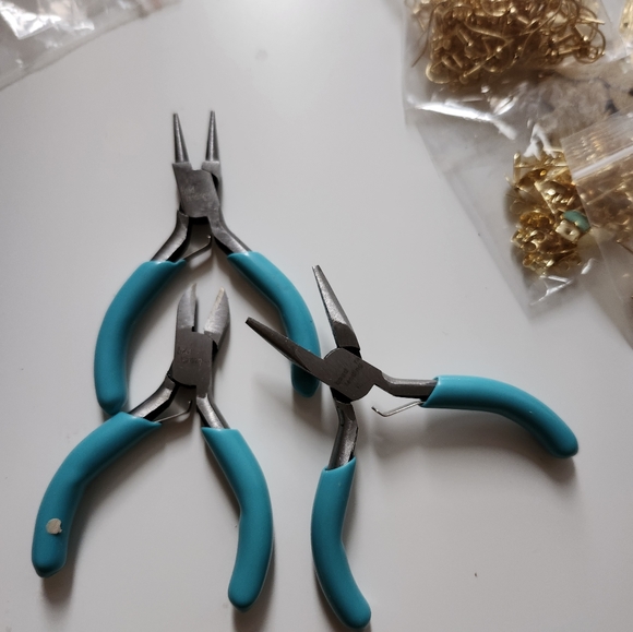 HUGE Jewelry making bundle! - Picture 13 of 16